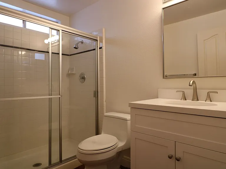 4455 Hazeltine Ave #207 — Photo 35