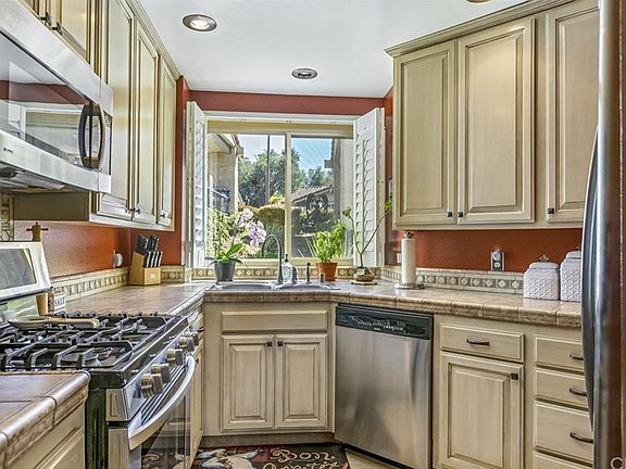 2nd image of 1386 Tourney Hill Ln #39