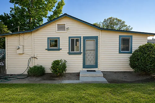 8849 Naomi Ave Photo 1