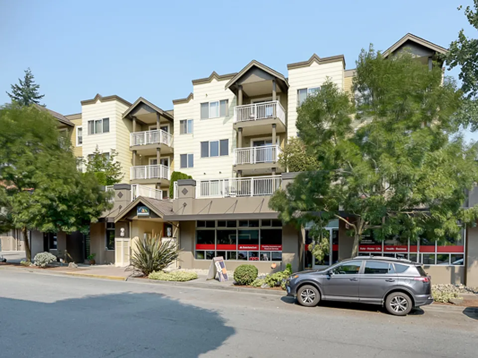The Max Apartments