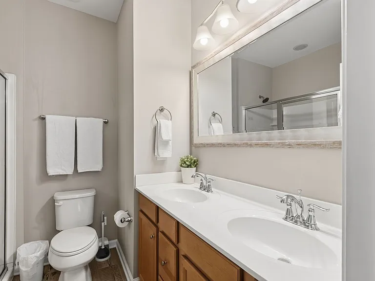 13842 Winmau Ln — Photo 29