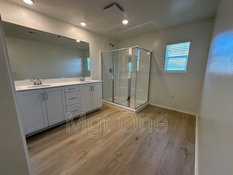26170 Gentry Ave — Photo 22