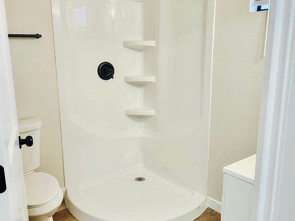 3rd image of 2506 103rd Ave E #3B-2Ba-1250Sqft