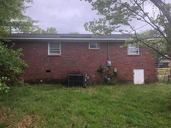4th image of 186 Horseshoe Cir