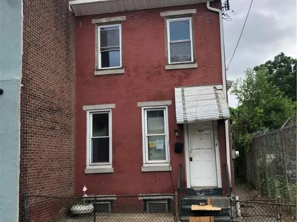 1663 Orthodox St, Philadelphia, PA 19124
