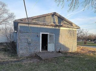 203 N 2nd St, Centerville, KS 66014