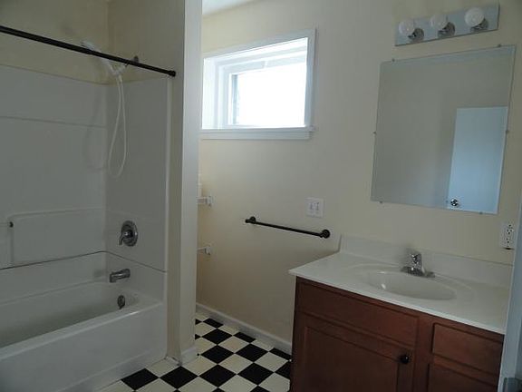 4th image of 709 Nold Ave