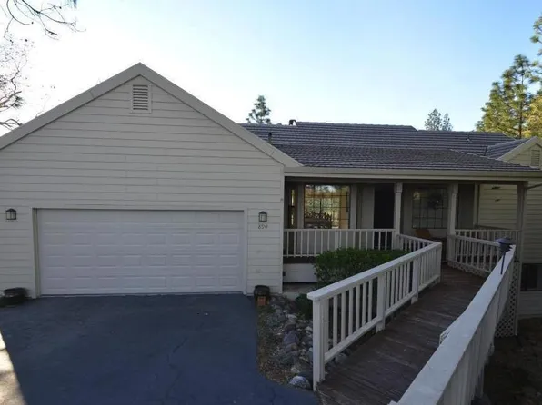 890 Sandalwood Dr, Murphys, CA 95247