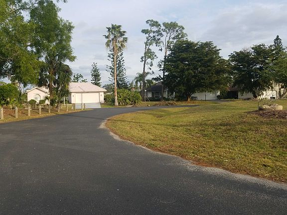 5th image of 26840 Spanish Gardens Dr