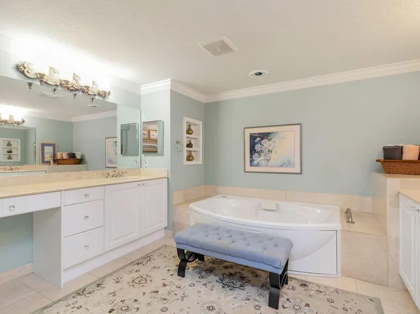 750 Ocean Royale Way #302, Juno Beach, FL 33408