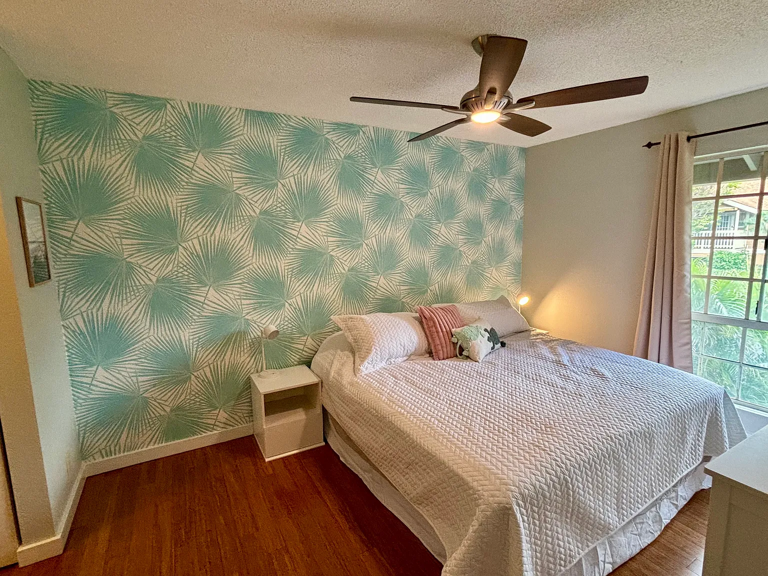 2 bed, 1.5 bath, 750 sqft, $3,000 — Photo 1