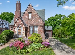 114 New Hyde Park Road, Garden City, NY 11530