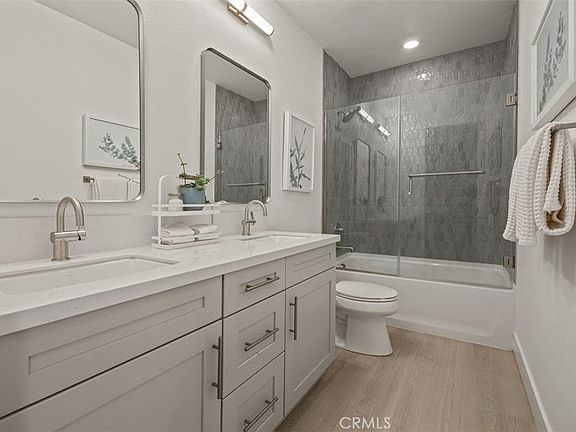 4th image of 5601 Balmont St