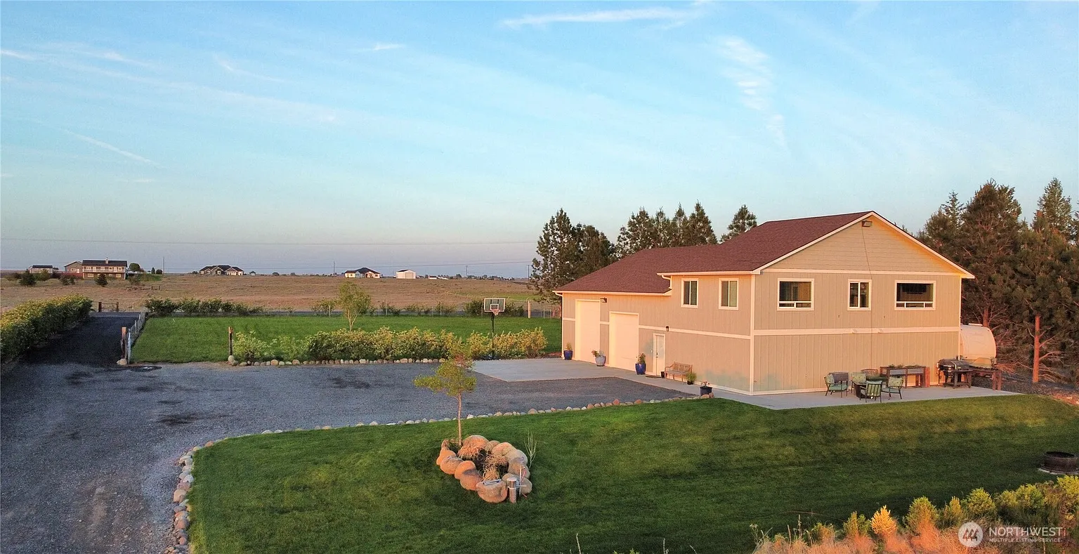 7278 Stonecrest Road photo 1