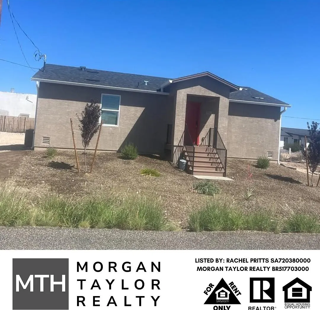 20526 E Cedar Canyon Dr — Photo 1