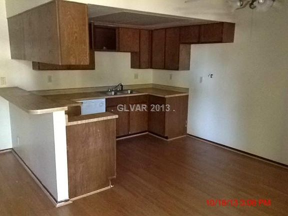 4th image of 1479 Tamareno Cir #A5