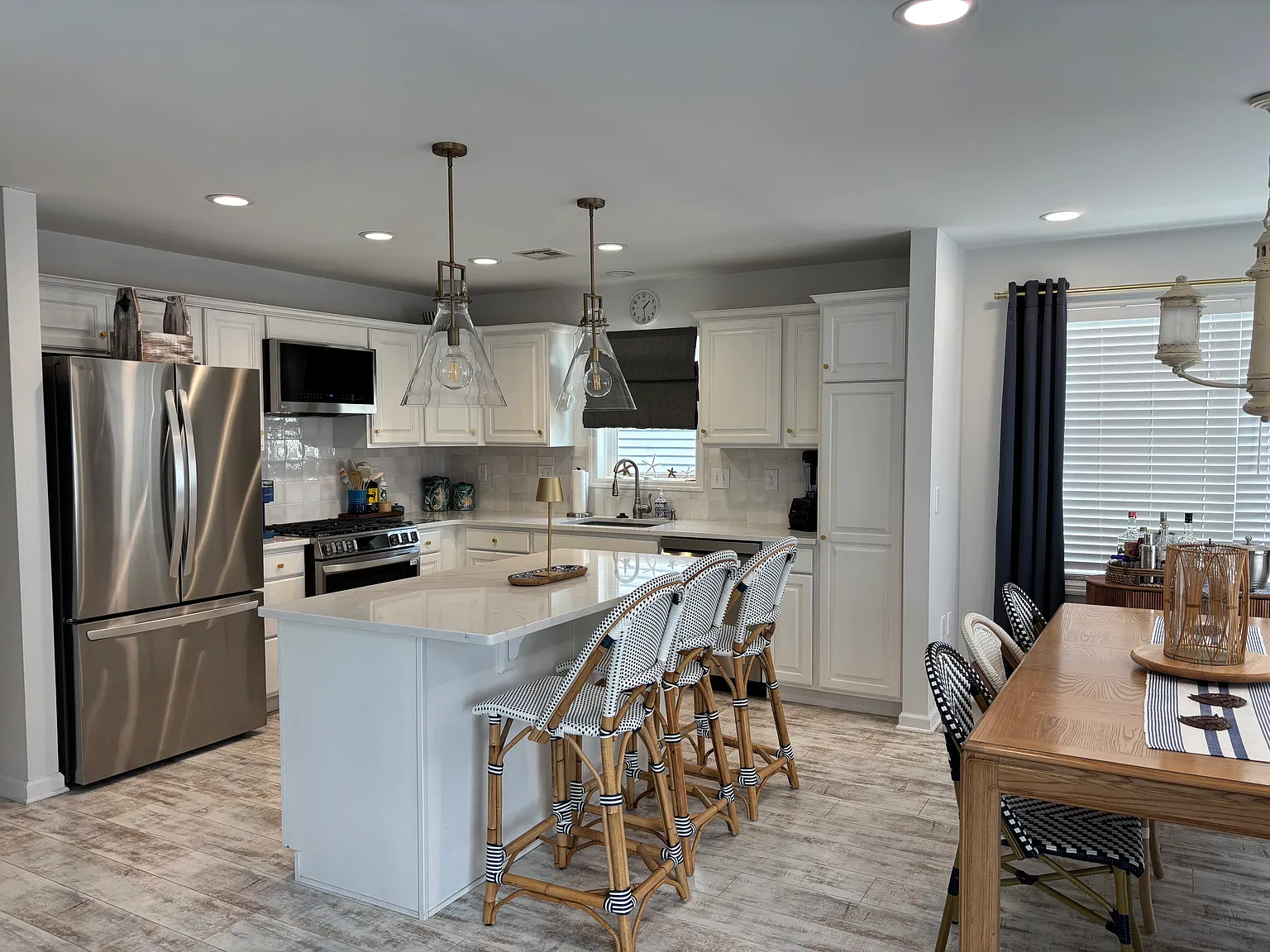 4 bed, 2000 sqft, $3,250 — Photo 2