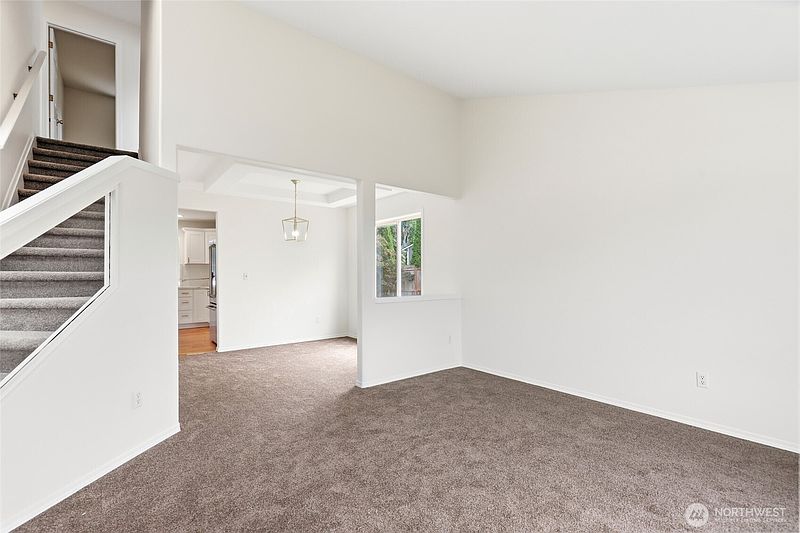 4th image of 10411 SE 187th Court