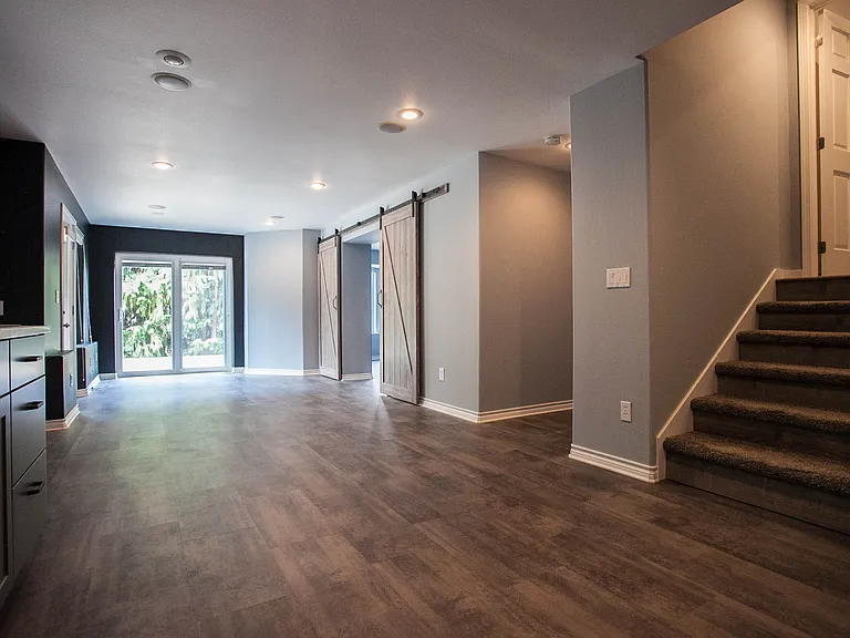 154 Palos Verdes — Photo 23