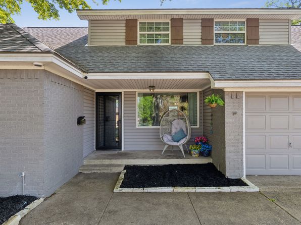 525 Vernet St, Richardson, TX 75080
