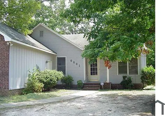 6681 Winchester St — Photo 1