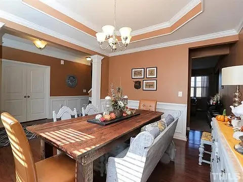 54 Genoa Ln — Photo 3
