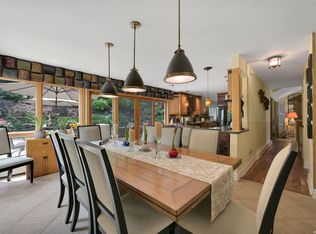 2 Oakdale Ave, Farmingville, NY 11738