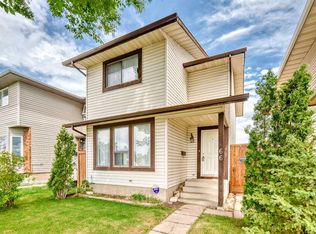 66 W Templeby Way NE, Calgary, AB T1Y 5N8