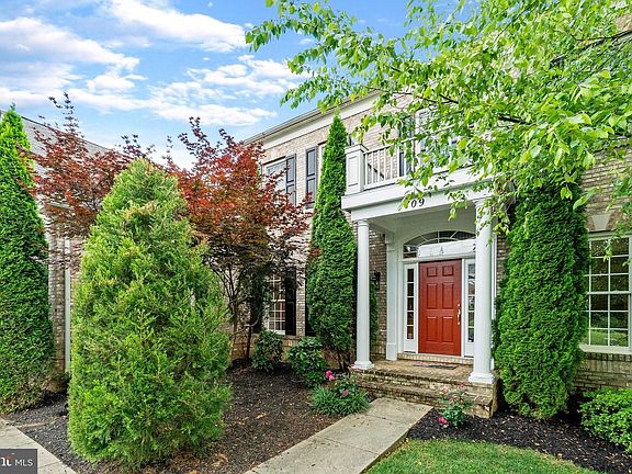 2nd image of 709 Wilson Green Ct