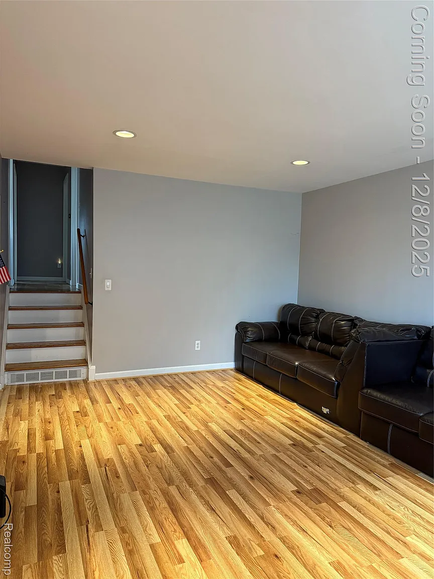 29091 Wagner Dr photo 1