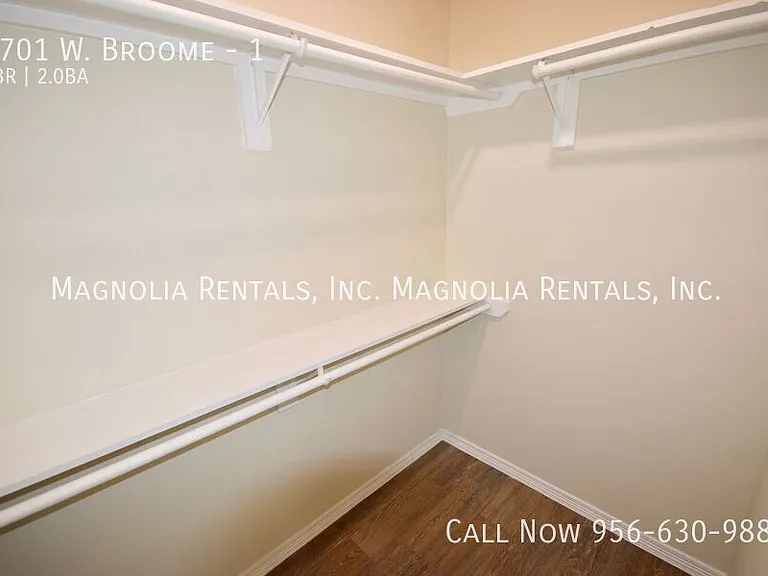 1701 W Broome St #1 — Photo 17
