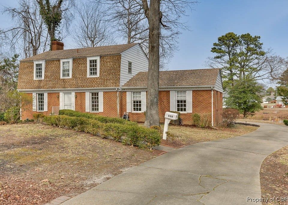 1st image of 520 Kerry Lake Dr