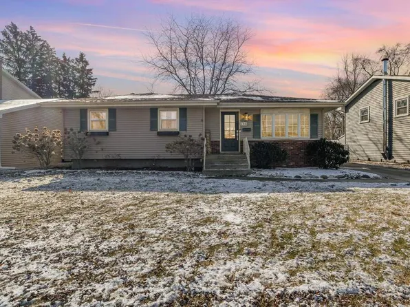 716 212th St, Dyer, IN 46311