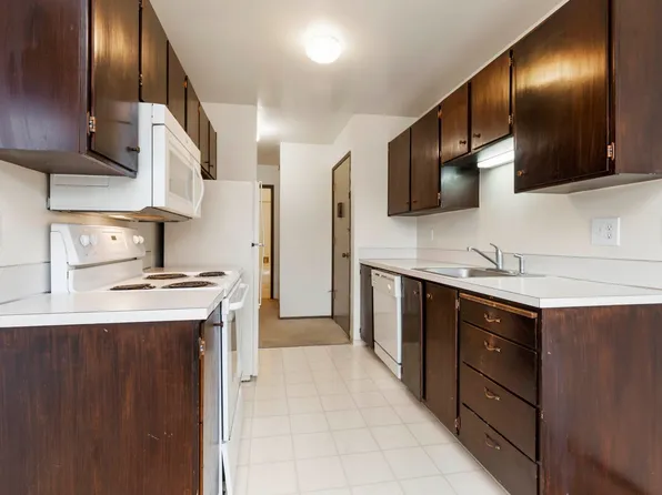 Heather Apartments, 2908 NE 12th St APT 303, Renton, WA 98056