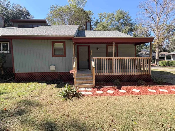 1548 Twin Lakes Cir, Tallahassee, FL 32311