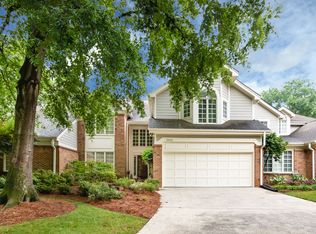 2003 Meadowood Ln, Charlotte, NC 28211