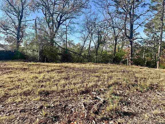 2nd image of 5785 Ramblewood Ln