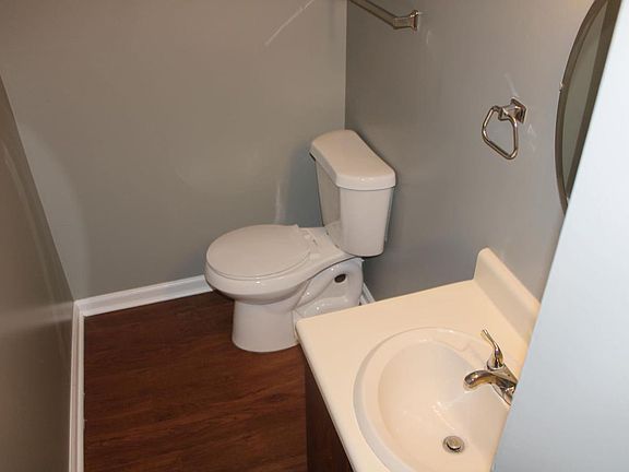 4th image of 147 Riverbirch Dr #6A