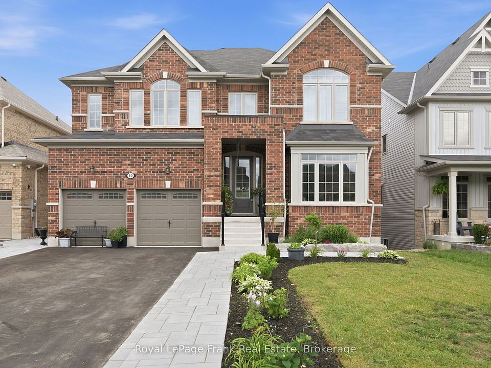 1st image of 60 Hennessey Cres