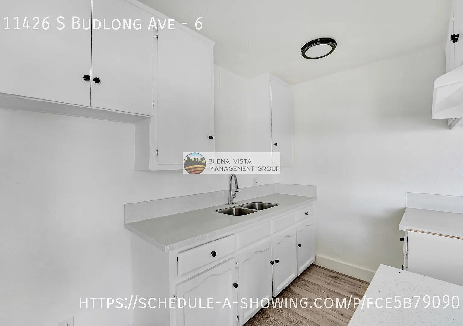 1 Large Bedroom and Bath available — Photo 4