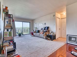 8830 Piney Branch Rd APT 810, Silver Spring, MD 20903