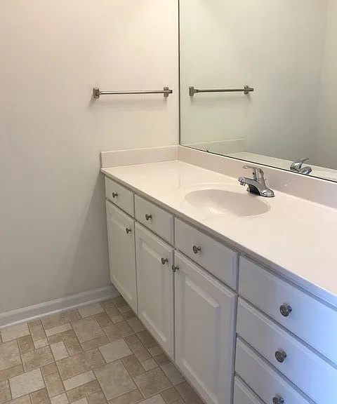 185 E Plaza Dr — Photo 8