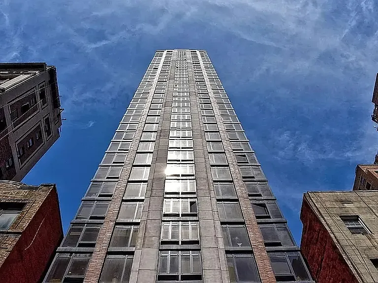49 E 34th St #27B — Photo 13