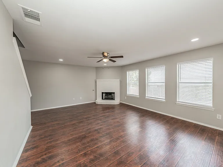 1217 Katy Dr — Photo 39
