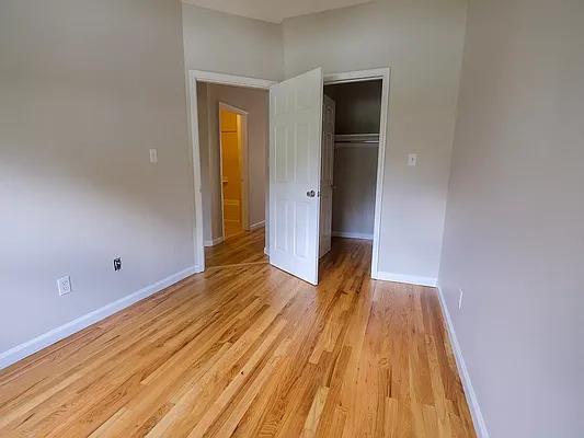 Rented by Bright Villas LLC | media 17