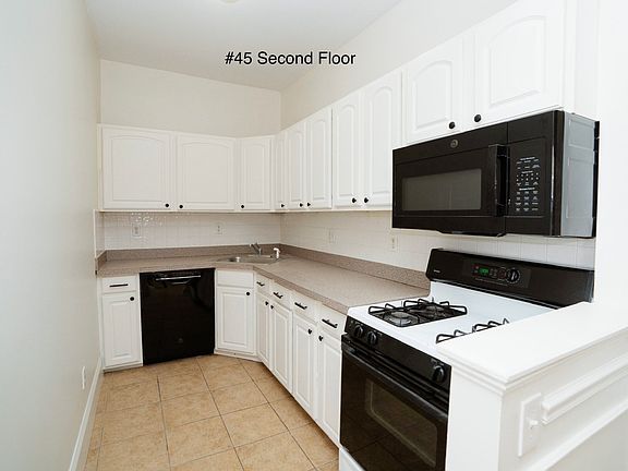 2nd image of 39-47 Water St