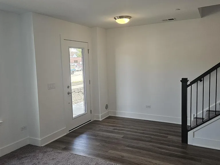 6429 Main St #0 — Photo 4