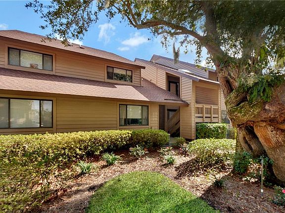 2nd image of 270 Moss Oak Ln #270