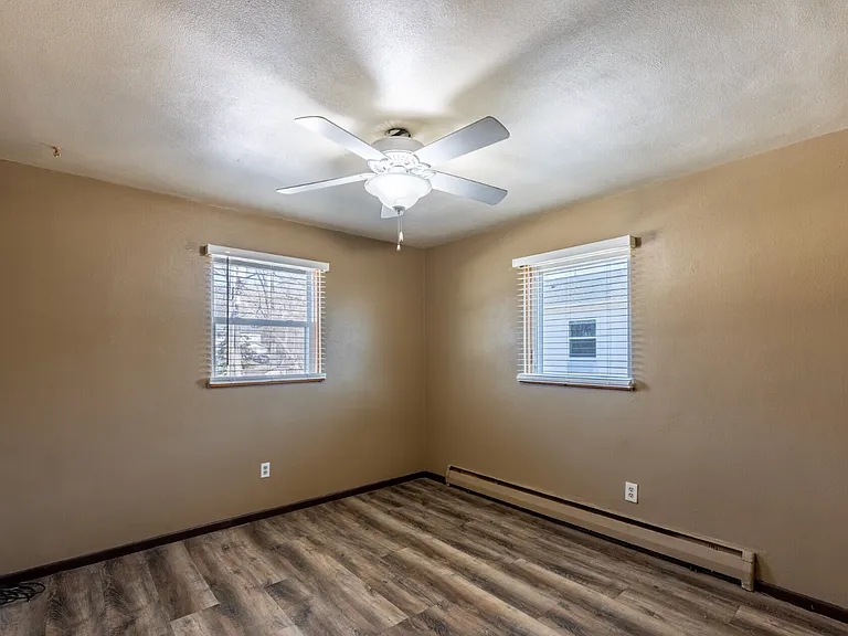 Minnehaha Apartments — Photo 3