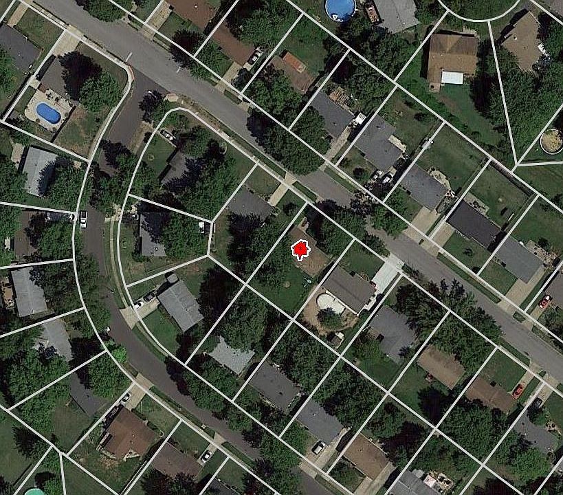1st image of 1990 Tahoe Dr